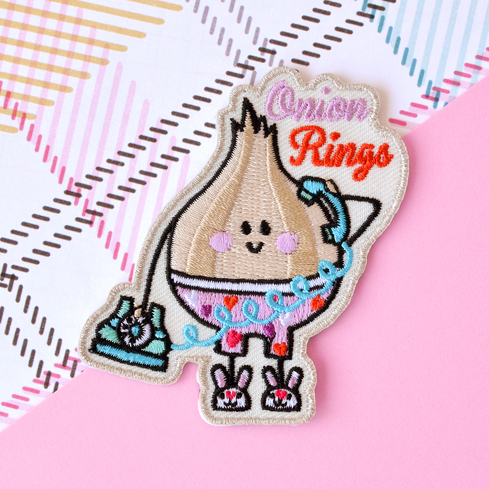 Embroidered patch 'Onion Rings'